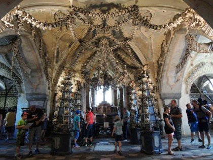 vista panorâmica da capela dos ossos praga