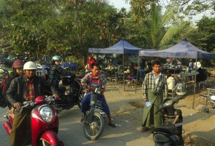 Mototaxis em Mandalay